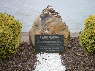 Walter Benjamin'in mezarı, Portbou, İspanya
