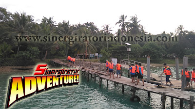 tour tanjung lesung