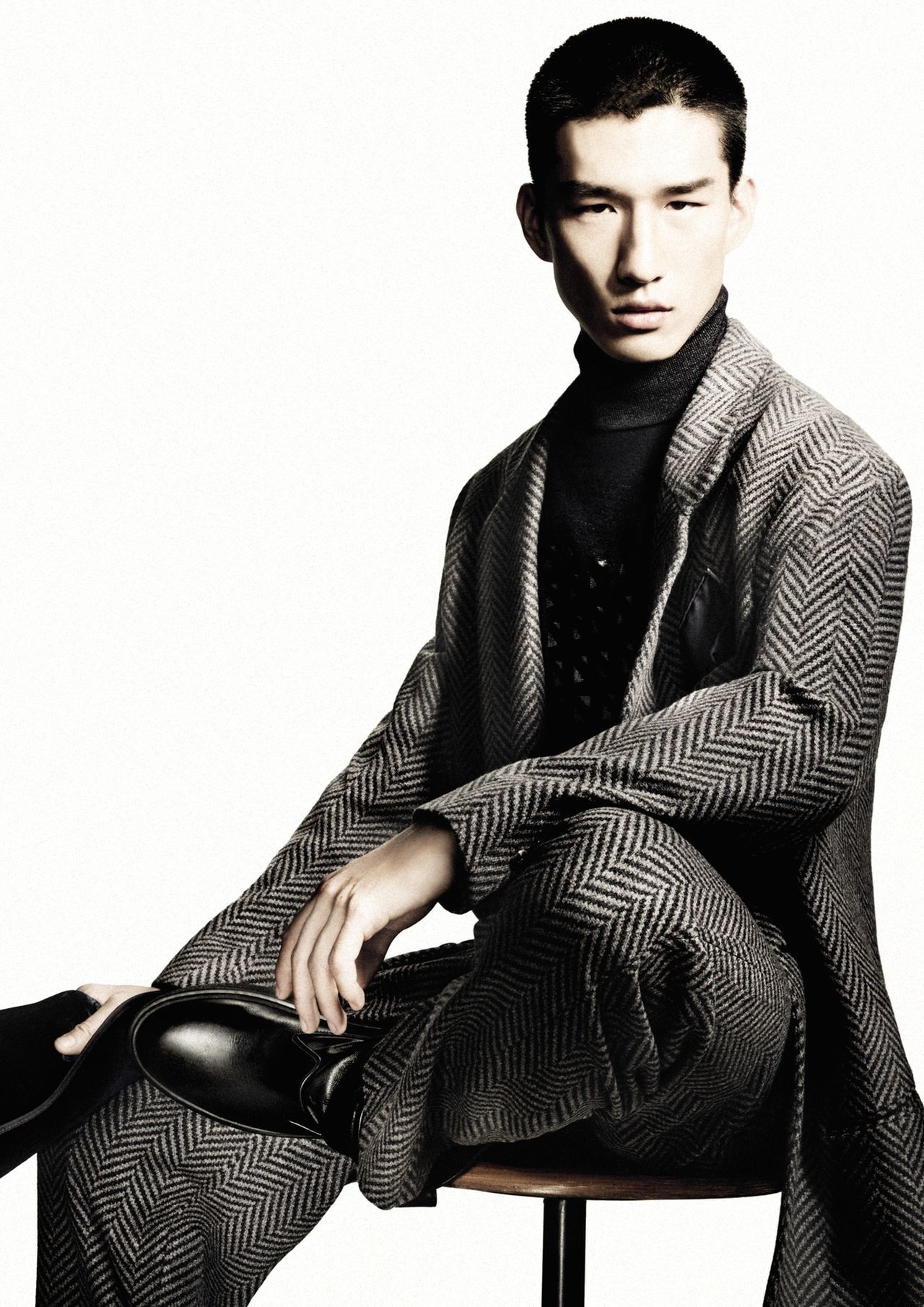 Giorgio Armani Fall Winter 2024-2025 Campaign with He Cong, Mila van Eeten , Diogo Gomes, Liam Kelly, Long Li (Model), Carlijn Jacobs (Photographer), Jacob K (Wardrobe Stylist), Hiromi Ueda (Makeup Artist), Mustafa Yanaz (Hair Stylist).