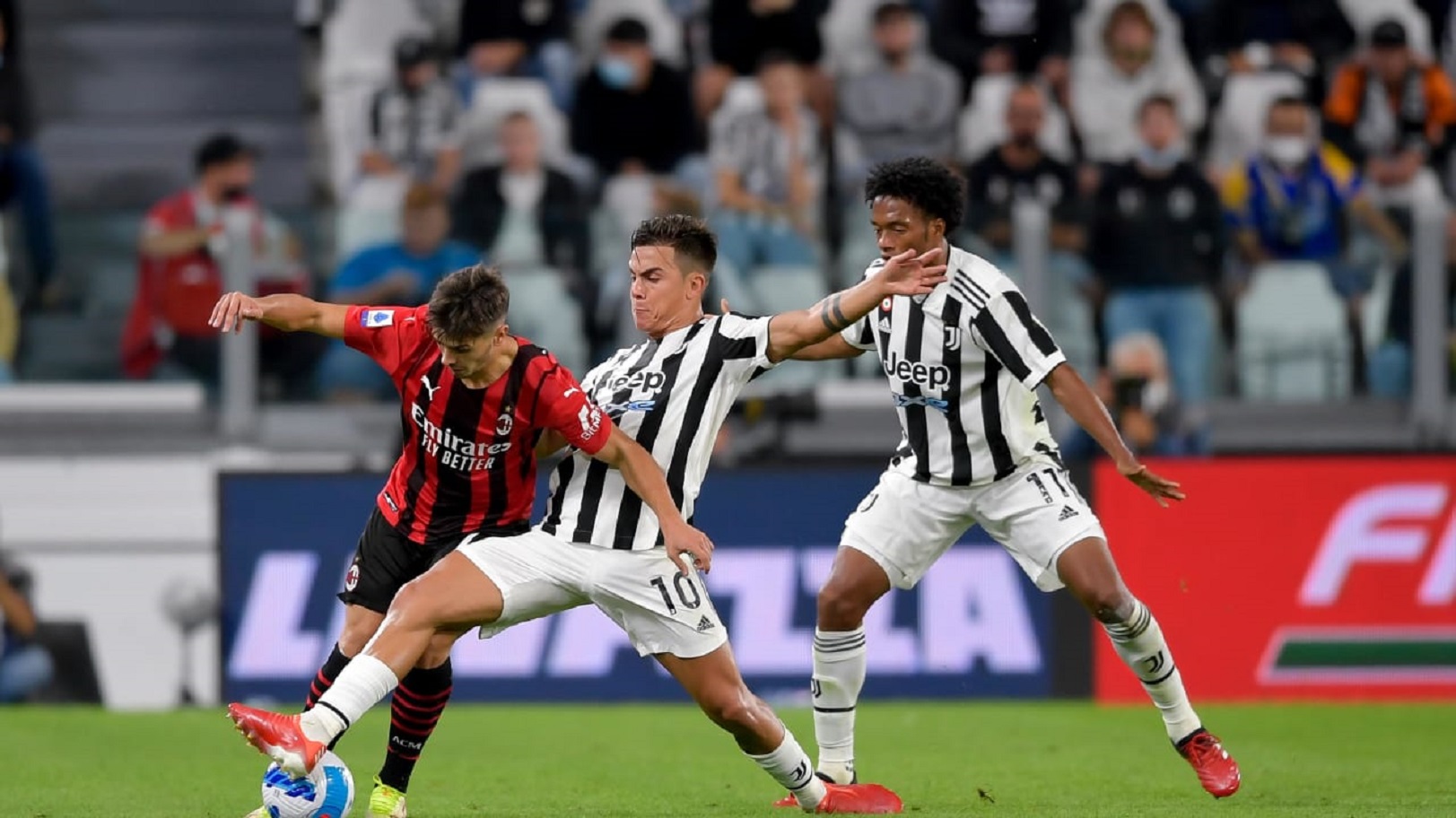 Juventus Berhasil Curi Tiga Poin di Markas AC Milan