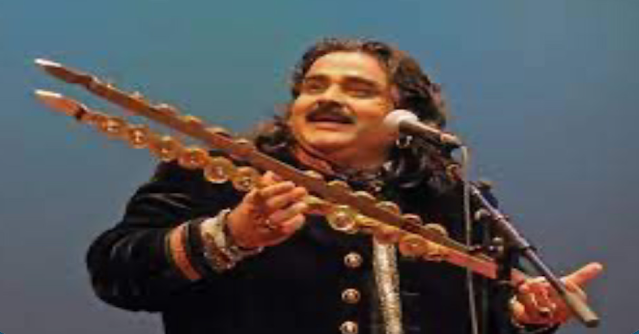 Which instrument is Arif Lohar most known for?