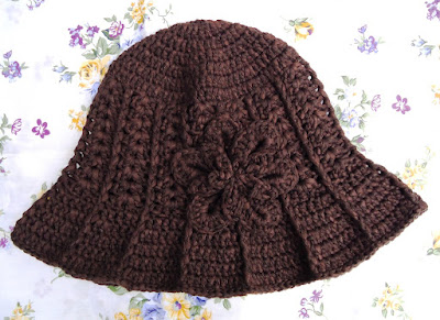 CROCHET MESH BEANIE HAT - A FREE PATTERN