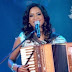 Lucy Alves arrebenta, canta ‘De Volta pro Aconchego’, mas Sam vence The Voice