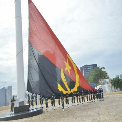 Download mp3 descarregar nova musica download mp3 Vários Artistas - Hino Dos 45 Anos De Independência De Angola