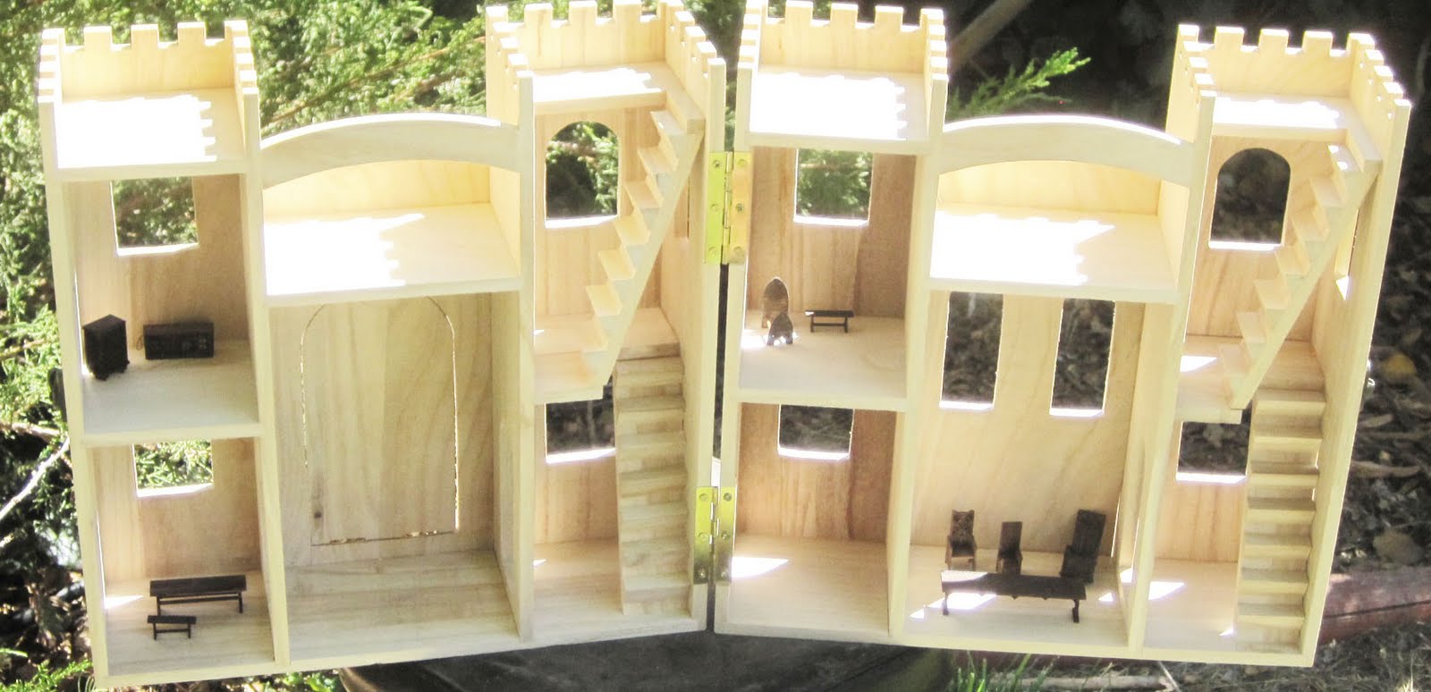 Wooden castle dollhouse plans