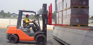 Quick, accurate and thorough services, completed with in-depth analysis are main characteristics of Part Solution provided by PT Traktor Nusantara.