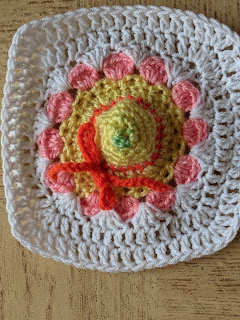 A really cute H for Hat Granny Square - a free crochet pattern from Sweet Nothings Crochet