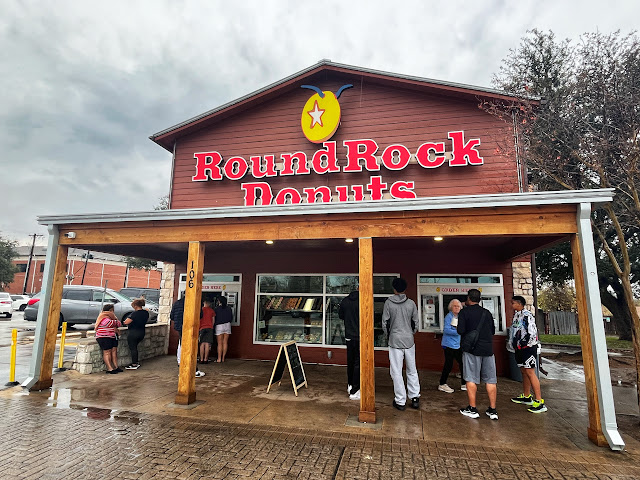 Round Rock Donuts in Round Rock, Texas