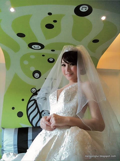 Alicia Liu Xun Ai (小愛) : Taiwan Alicia Liu Xun Ai (小愛) - Taiwan