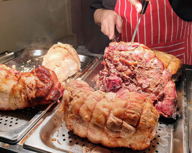 Devon's Best Roast Dinner: The Thatched House