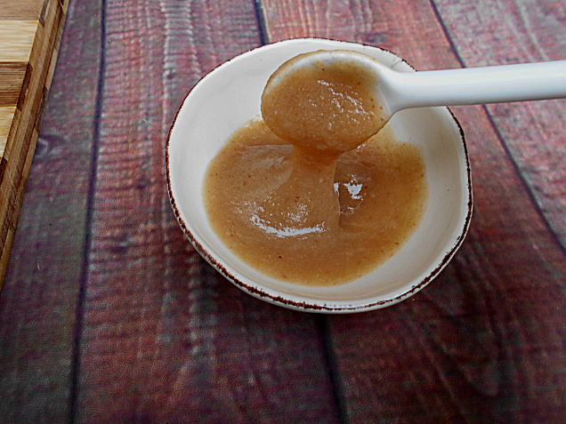 bolo de coco  alperce e calda sem acucar