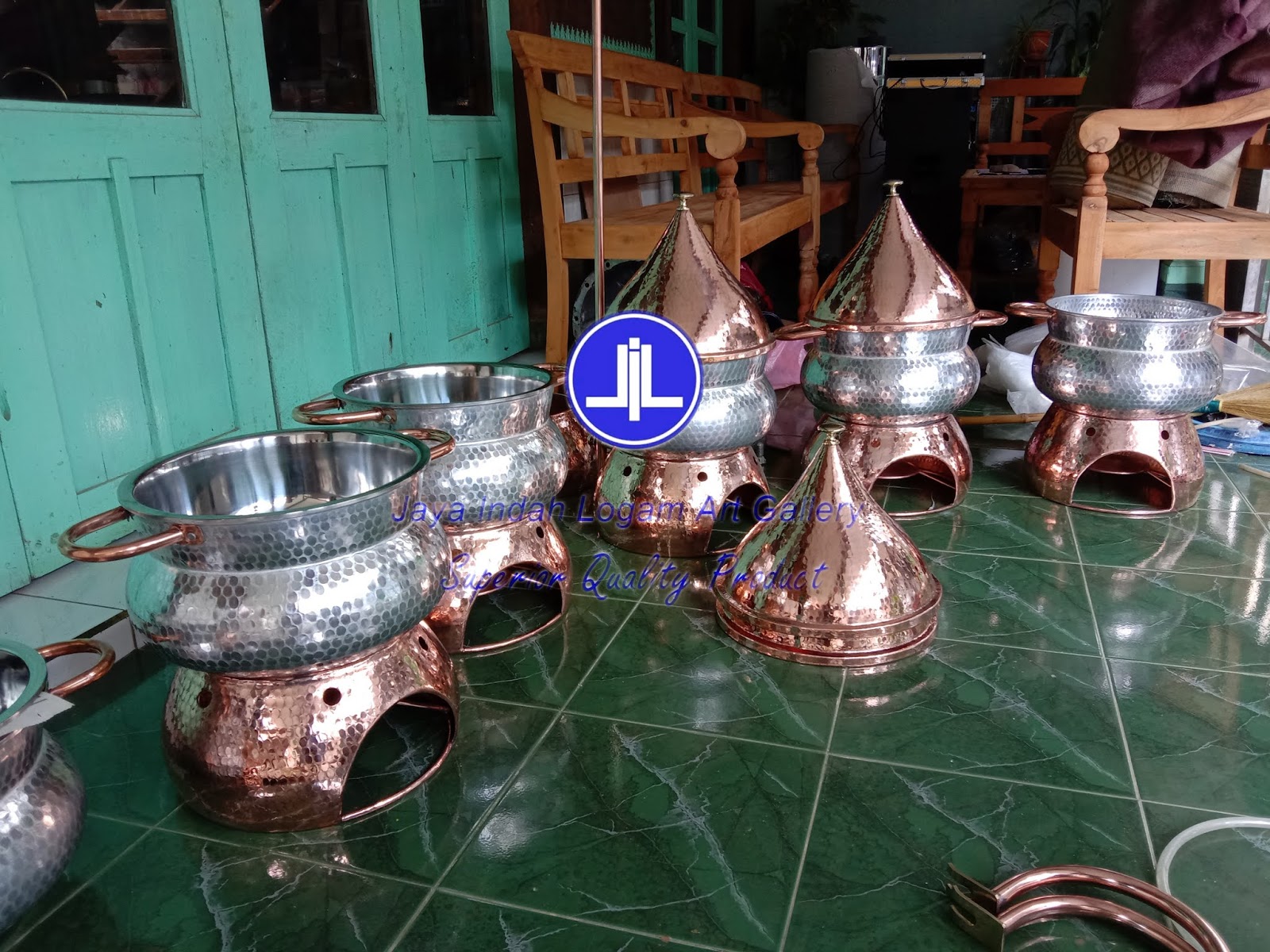 Chafingdish dari  bahan  tembaga  dan kuningan Info Order 