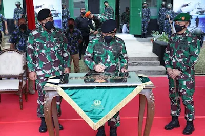 Panglima TNI “Kilas Balik 35 Tahun Pengabdian Adem 86”