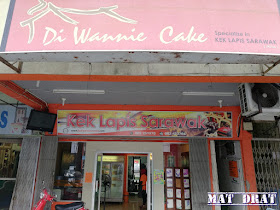 Kek Lapis Di Wannie Sarawak di Kuching Sedap