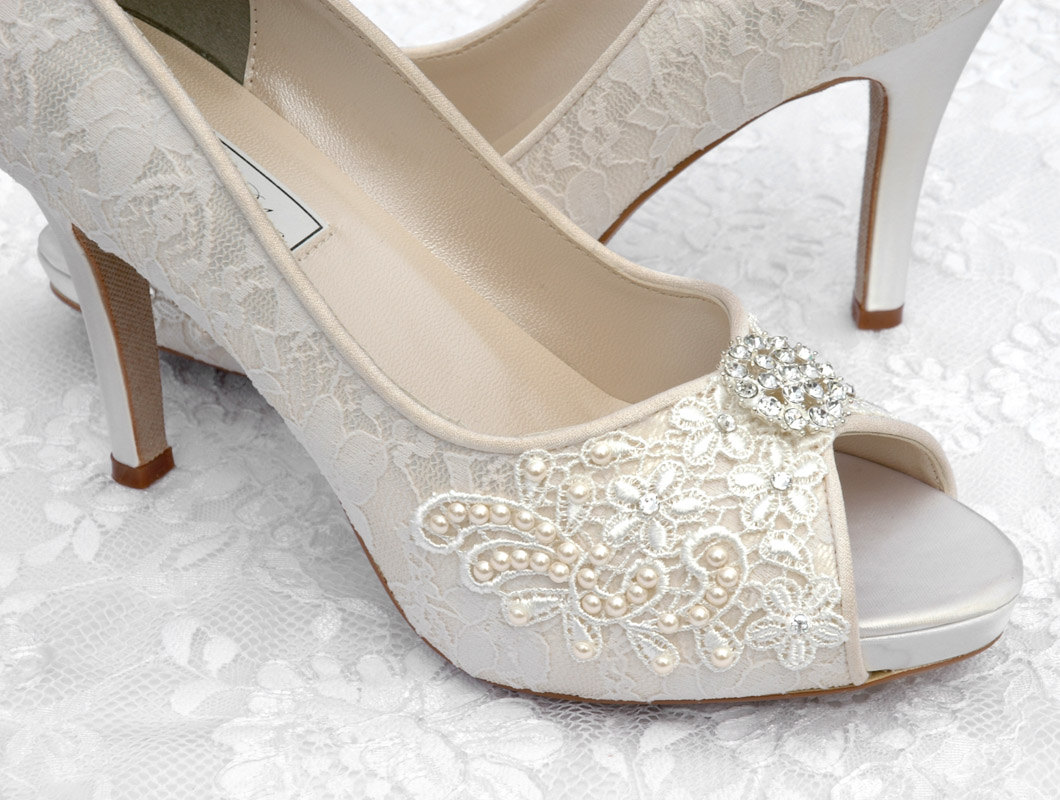 Designer Lace Wedding Shoes 7