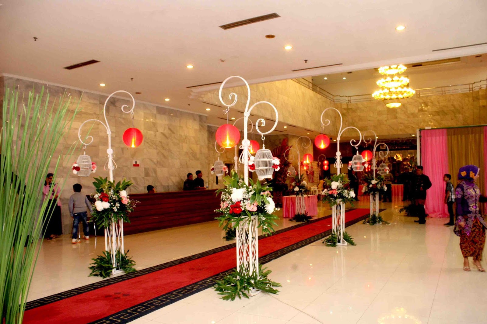  DEKORASI  PERNIKAHAN DI GEDUNG PRIMERA WEDDING WEDDING 