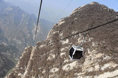 kereta gantung gunung hua, china