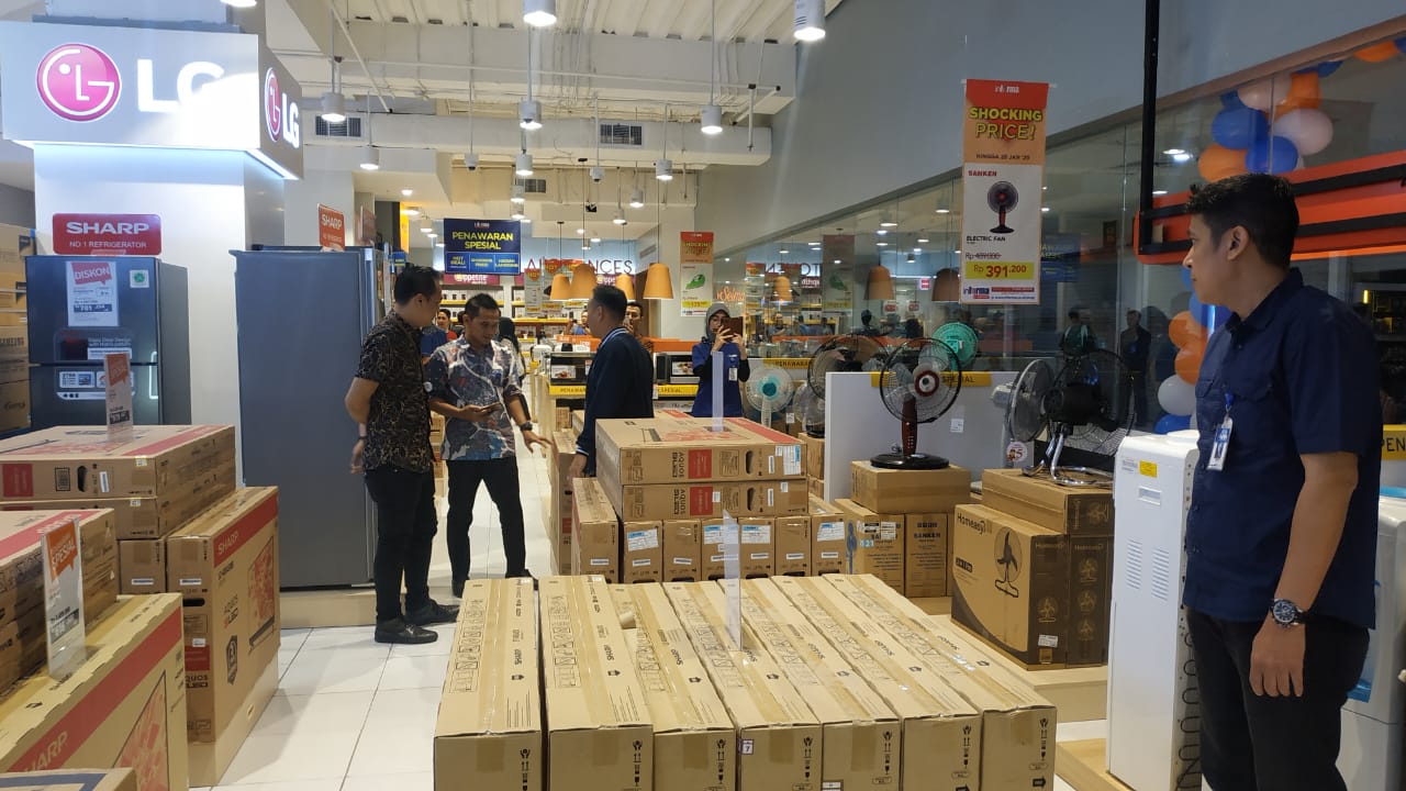 INFORMA ELECTRONICS BUKA TOKO PERTAMA DI BANDUNG