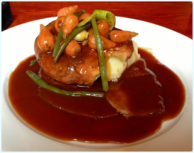 The Farmer's Arms, Bolton - Beef roast