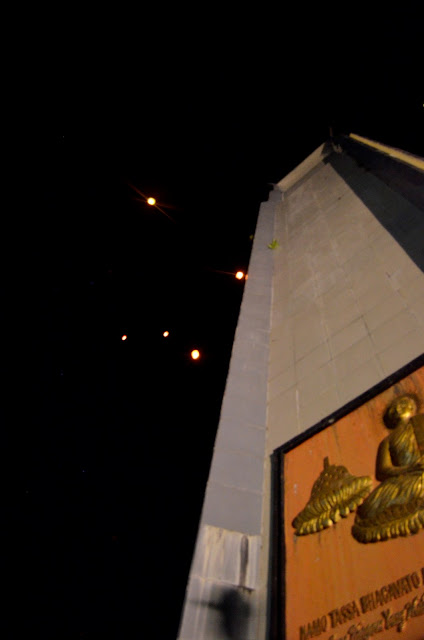 Pesta 1000 Lampion di Bukit Kasih Kanonang, Minahasa - Sulawesi Utara