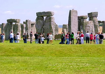 Tempat Wisata terkenal di dunia Stonehenge Inggris