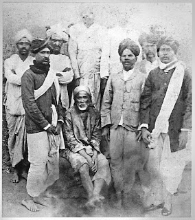 Sai baba With his devoters