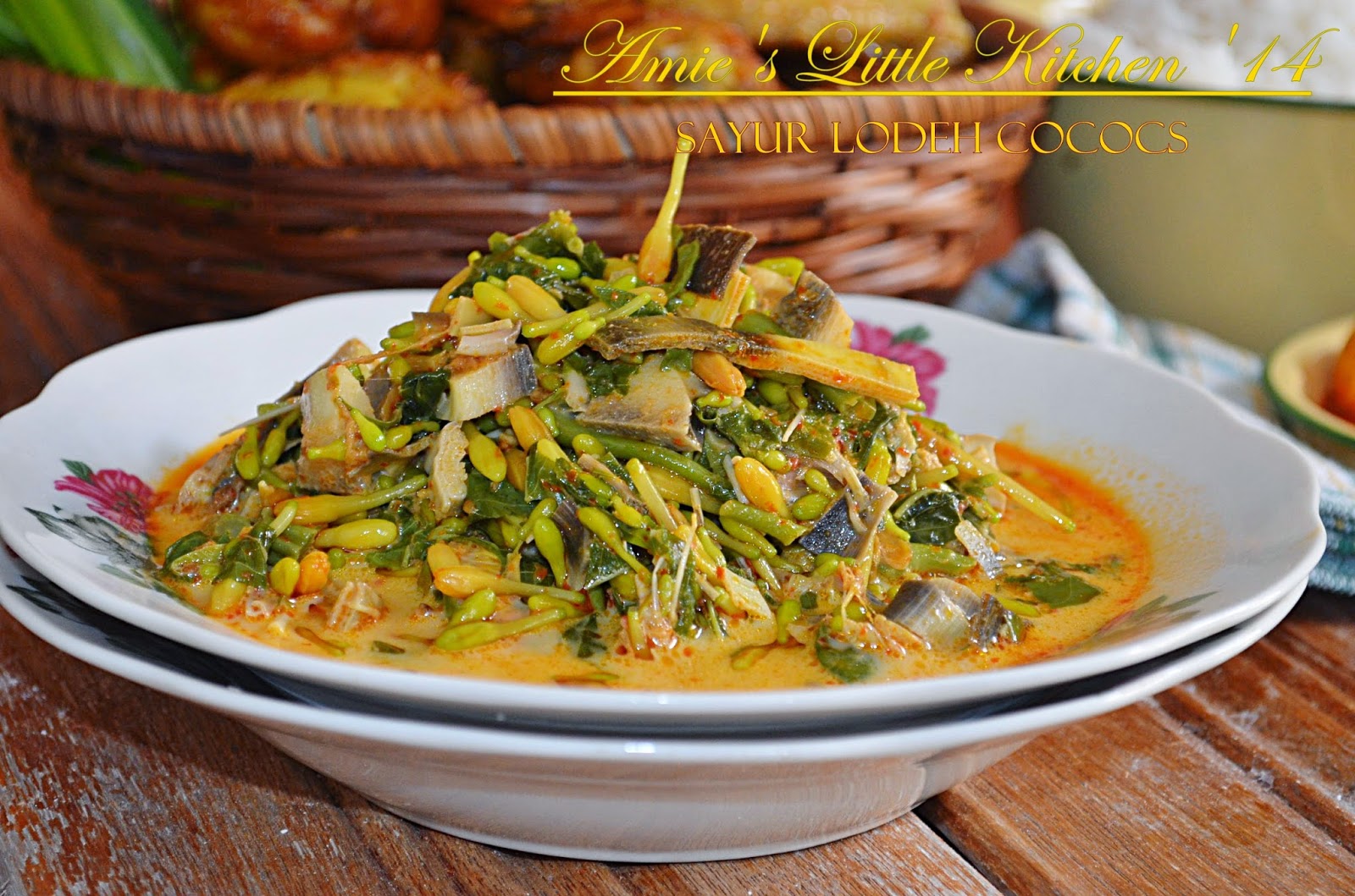 Masakan Kampung: Sayur Lodeh Cocos, Ayam Goreng Kampung 