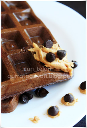 Life is a Constant Battle: Waffle Coklat