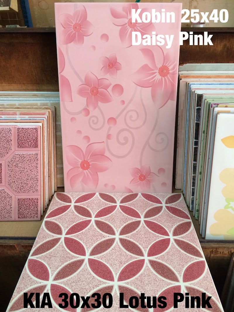 39 Inspirasi Spesial Lis Keramik Warna Pink