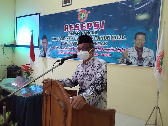 Ketua Provinsi PGRI Jateng Dr H Muhdi SH MHum: Di Tengah Pandemi, PGRI Berjuang dengan Kreativitas dan Dedikasi