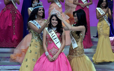 Miss Indonesia 2012 - Ines Putri Tjiptadi Chandra