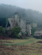 Medieval Castle, England. Feb 14, 2013 Castle, England, Fog (medieval castle england)