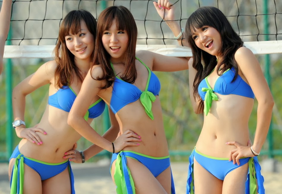 sexy filipina japanese korean babes in bikini 02