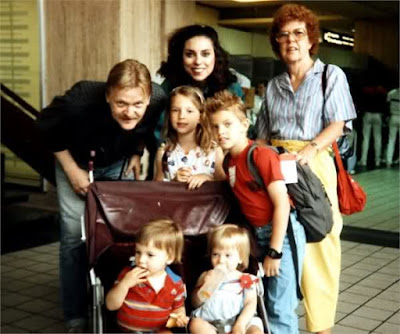 Scarlett Johansson family photo in childhood with parents and grandmother