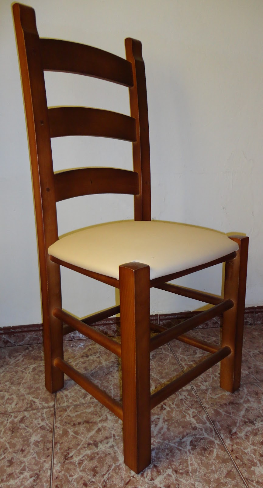 Sillas de madera