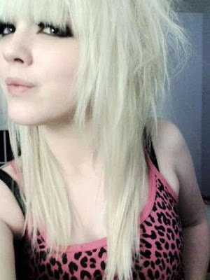 Latest Stylish Emo Girls Pictures