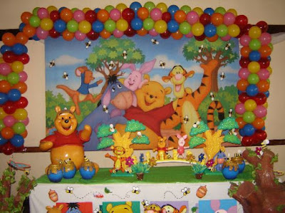 DECORACIÓN CON WINNIE POOH fiestitainfantil.blogspot.com