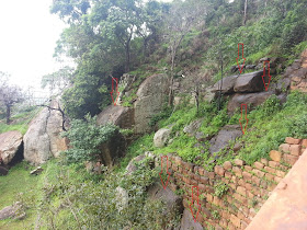 Sigiriya, Sri Lanka huge granite stones, part of wall, evidences, ancient machine civilization, alternative history, Aliens 