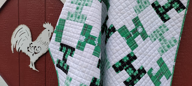 4-H quilt made with 4-H fabrics from JoAnn