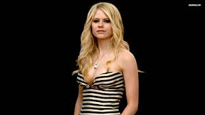 Avril Lavigne hot image