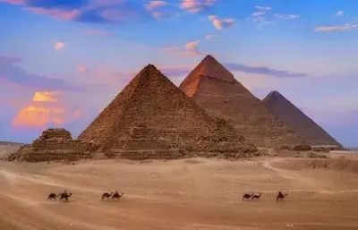 Pirámides de Giza. Misterio de su construcción.