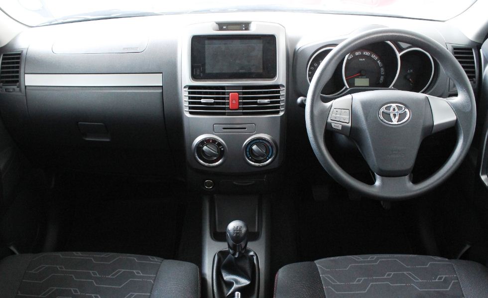 Harga  TOYOTA  Rush  1 5 TRD Sportivo  7 Terbaru Mobil  2021