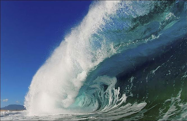 Majestic Ocean Waves- Great photos