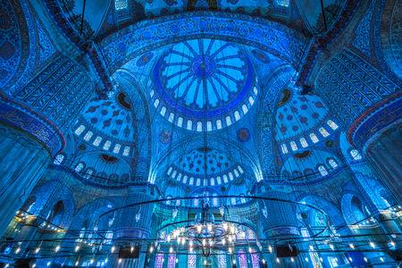 Kubah Masjid Biru Istanbul