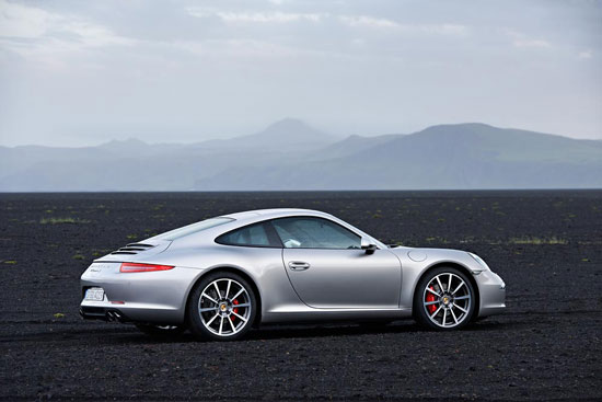 Provide power for 2012 Porsche 911 Carrera is a flat 6 cylinder engine block