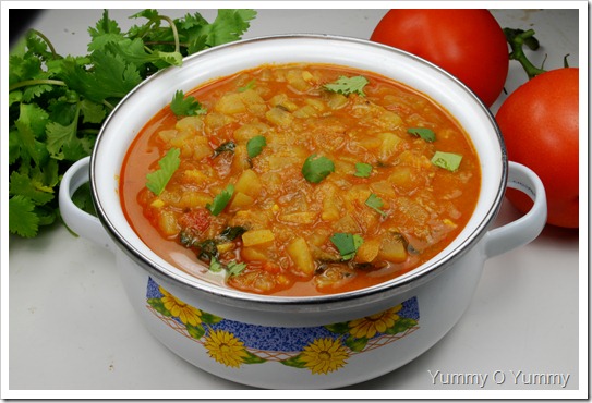 Bottle Gourd ( Lauki, Churakka) Curry