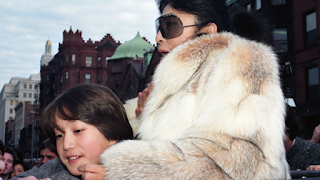 Never-seen-before shot of Yoko Ono and Sean lennon