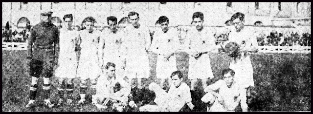 REAL VALLADOLID DEPORTIVO. Temporada 1928-29. Sin ordenar: Castro; Martín, Garrote, Sarralde, Sáinz, López, Perico San Miguel, Foyaca, Pipi Pombo, San Miguel y Quiroga. REAL VALLADOLID DEPORTIVO 3 TOLOSA FOOTBALL CLUB 0 Domingo 24/02/1929. Campeonato de Liga de 2ª División Grupo B, jornada 2. Valladolid, Campo de la Sociedad Taurina.