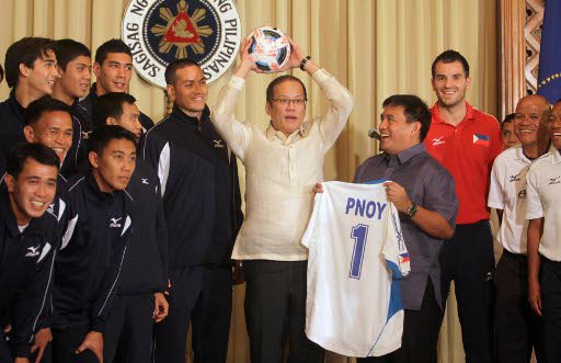 Pnoy meets Azkals