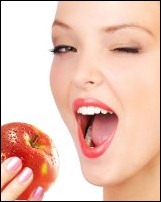 1754__x200_woman-eating-apple-diet-test-why-dont-you-lose-weight